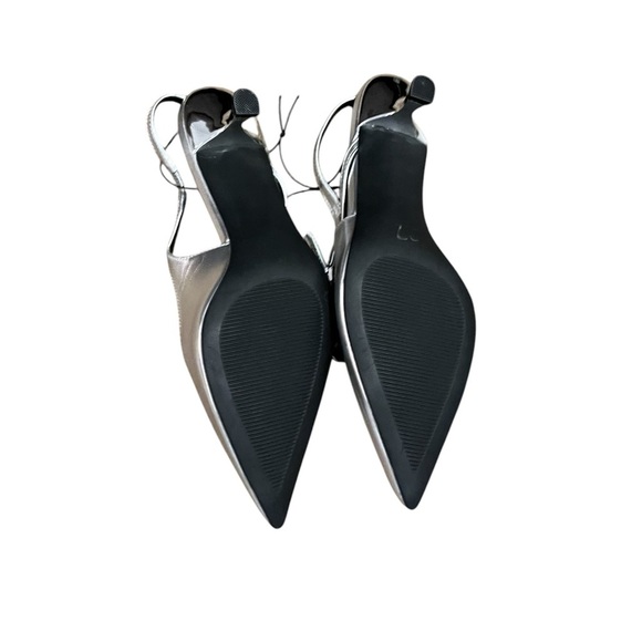 Madden Girl Metallic Silver Mini Pump Heels Size: 9 - Picture 4 of 6